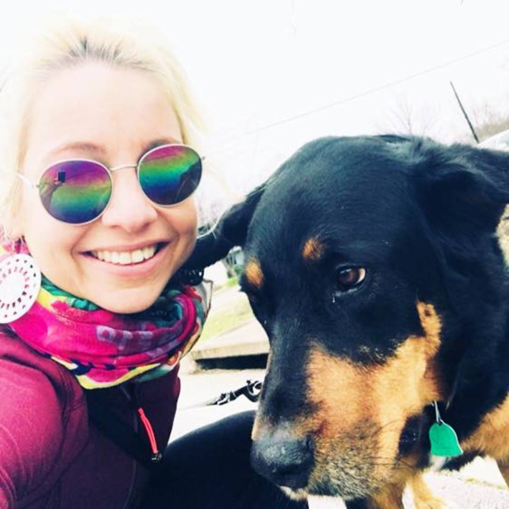 Meet your Posher, Monica